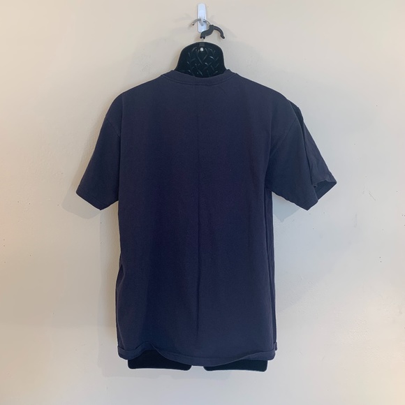 Manhunt T Shirt Large 100% cotton preshrunk Gently worn - Picture 3 of 3